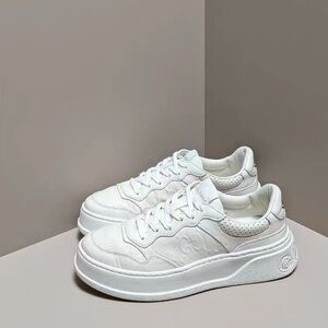 Authentic Gucci Women's Cream Sneakers